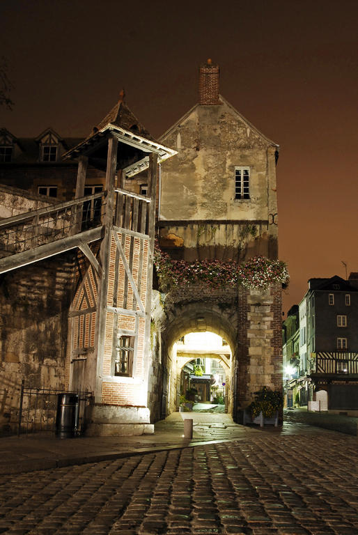 Au 14 Honfleur Parking Prive Apartment Room photo